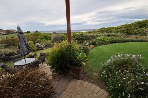 Beachfront Apartments Narooma Exterior photo